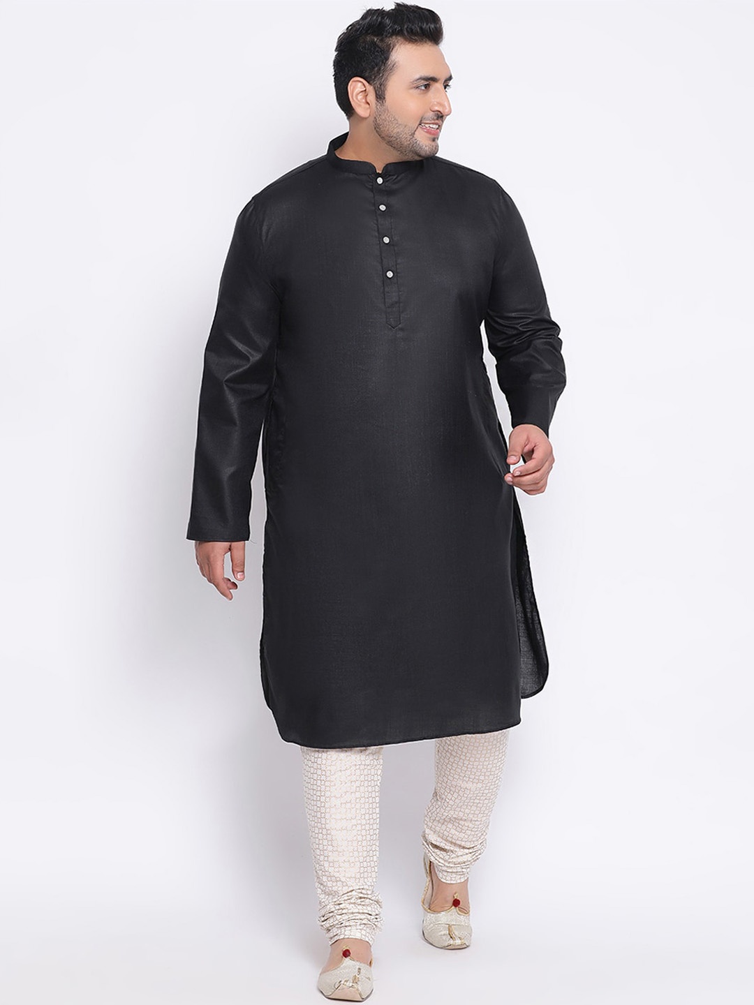 

KISAH PLUS Men Plus Size Black & White Solid Kurta with Printed Churidar