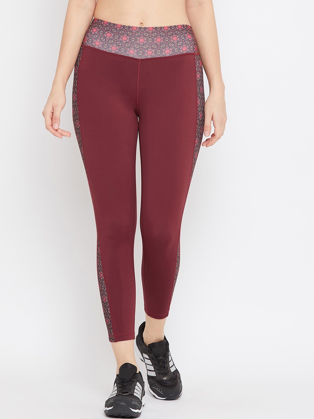 

JUMP USA Women Maroon Solid e-Dry Training Tights