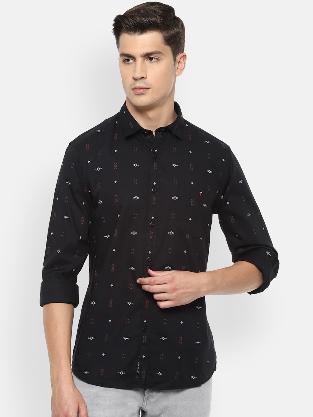 

Louis Philippe Jeans Men Black Slim Fit Printed Casual Shirt