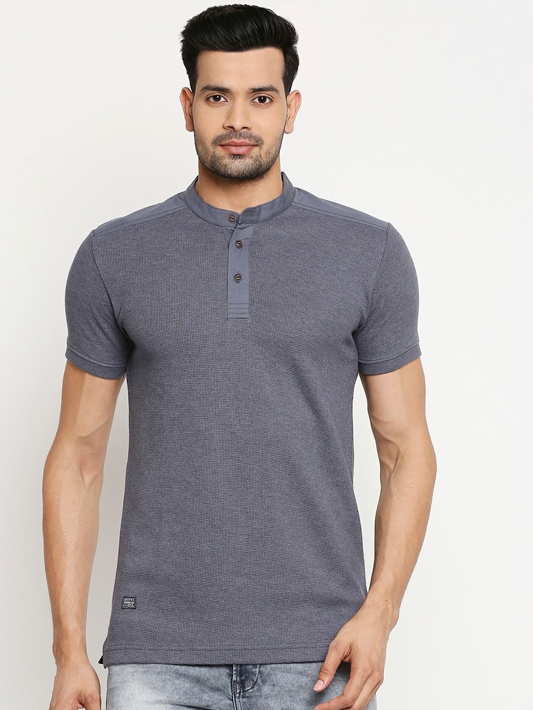 

Mufti Men Grey Solid Henley Neck T-shirt