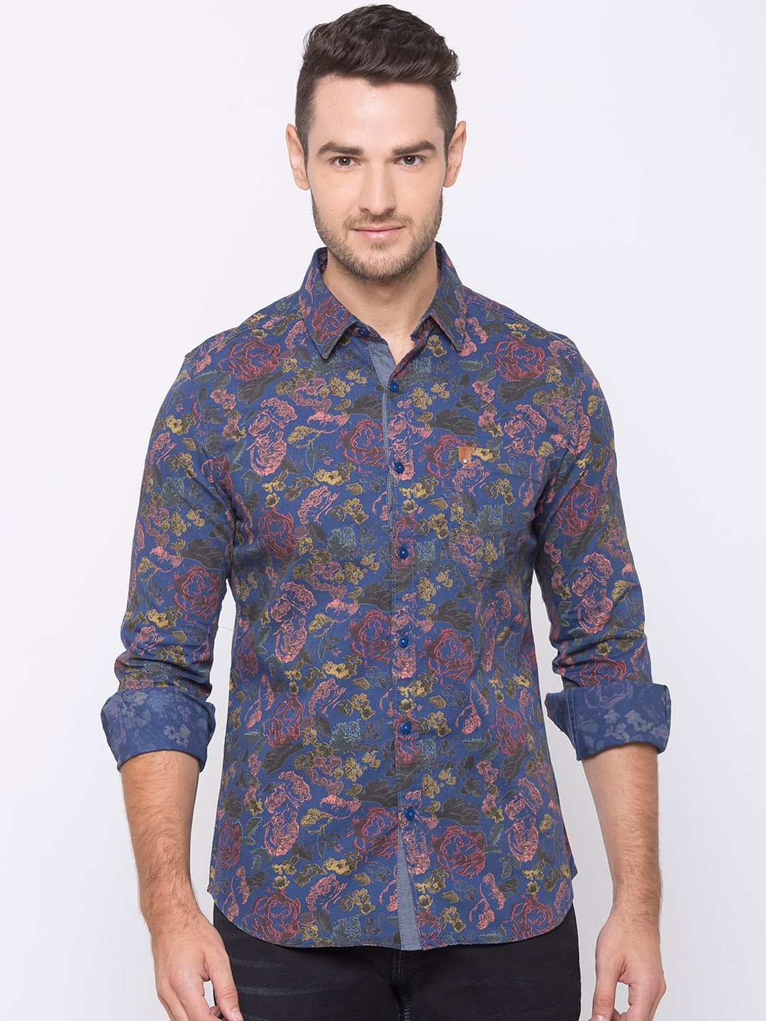 

SPYKAR Men Navy Blue & Pink Slim Fit Printed Casual Cotton Shirt