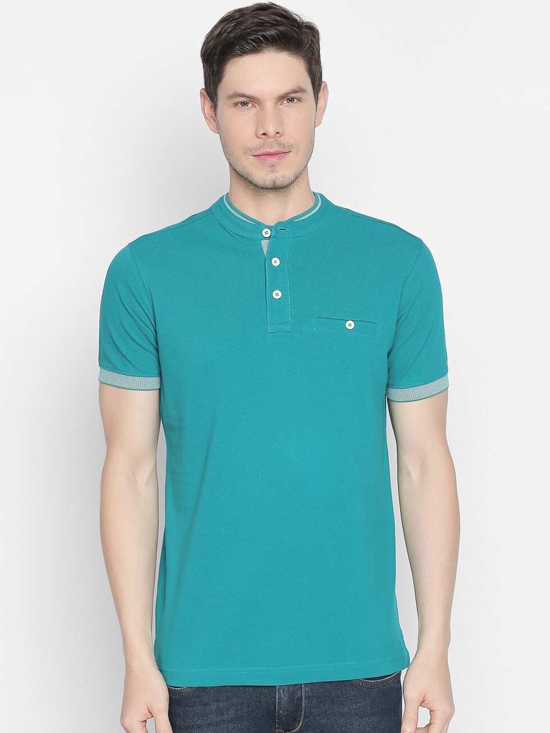 

Basics Men Green Solid Polo Collar T-shirt