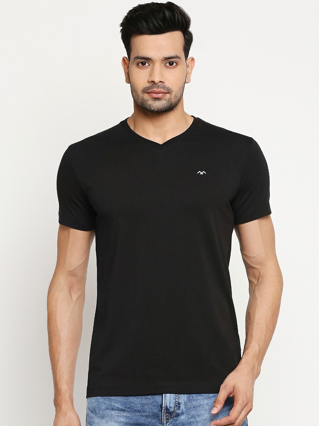 Mufti Men Black Solid V-Neck T-shirt