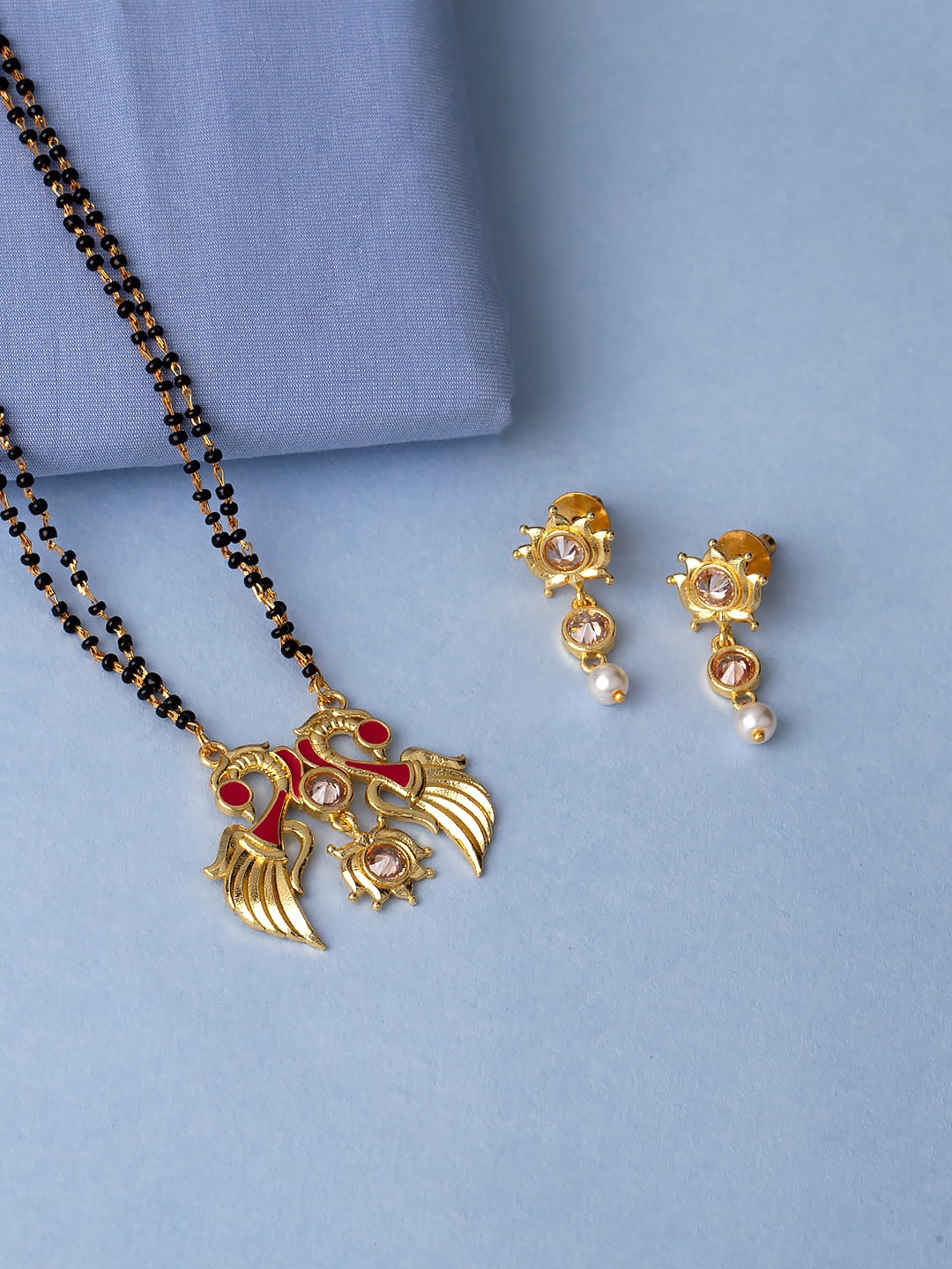 

Voylla Maroon & Black Gold-Plated Stone Studded & Beaded Mangalsutra With Earrings