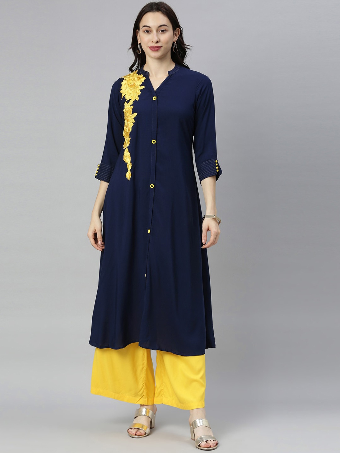 

Neerus Women Navy Blue Floral Embroidered Patchwork Kurta