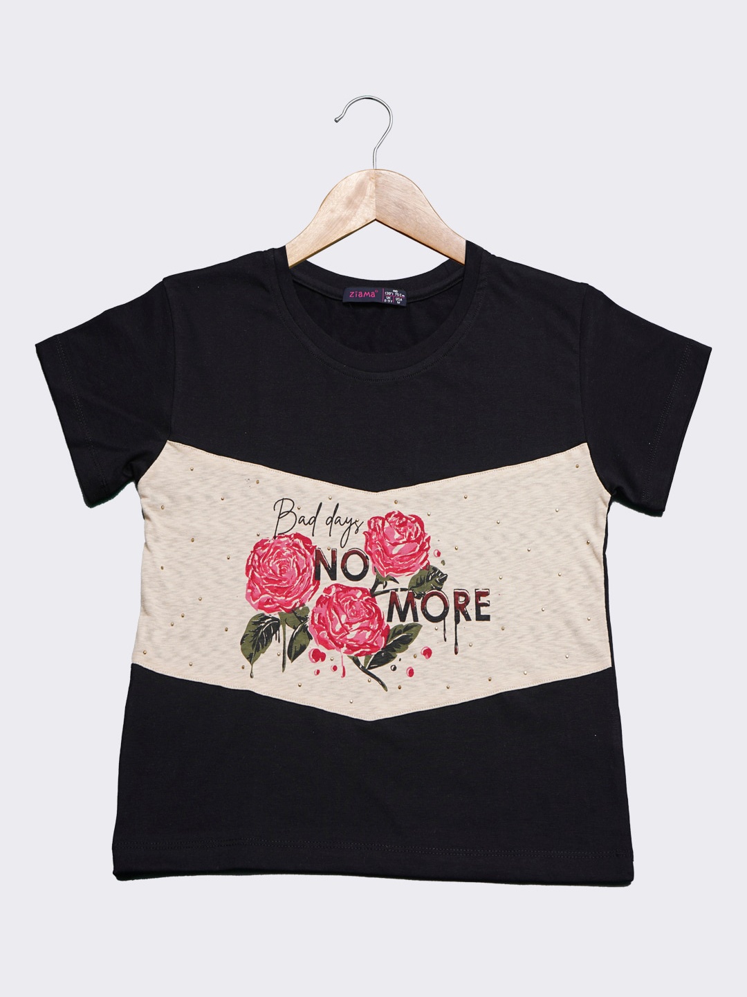

Ziama Black & Beige Floral Printed Regular Top