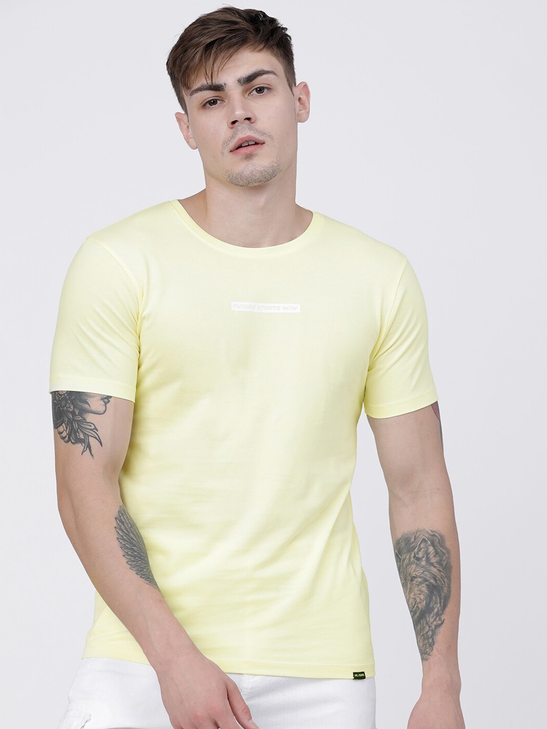 

HIGHLANDER Men Yellow Solid Round Neck Cotton T-shirt