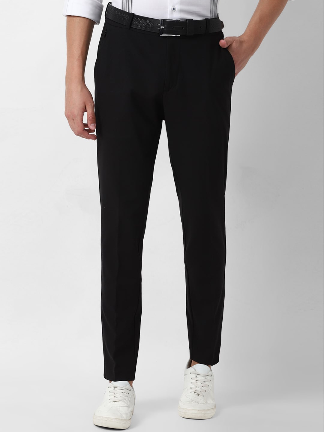 

Louis Philippe Sport Men Black Slim Fit Solid Regular Trousers