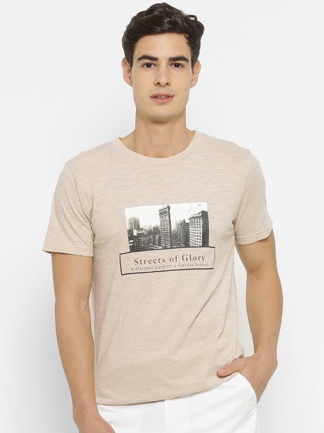

FOREVER 21 Men Beige Printed Round Neck T-shirt