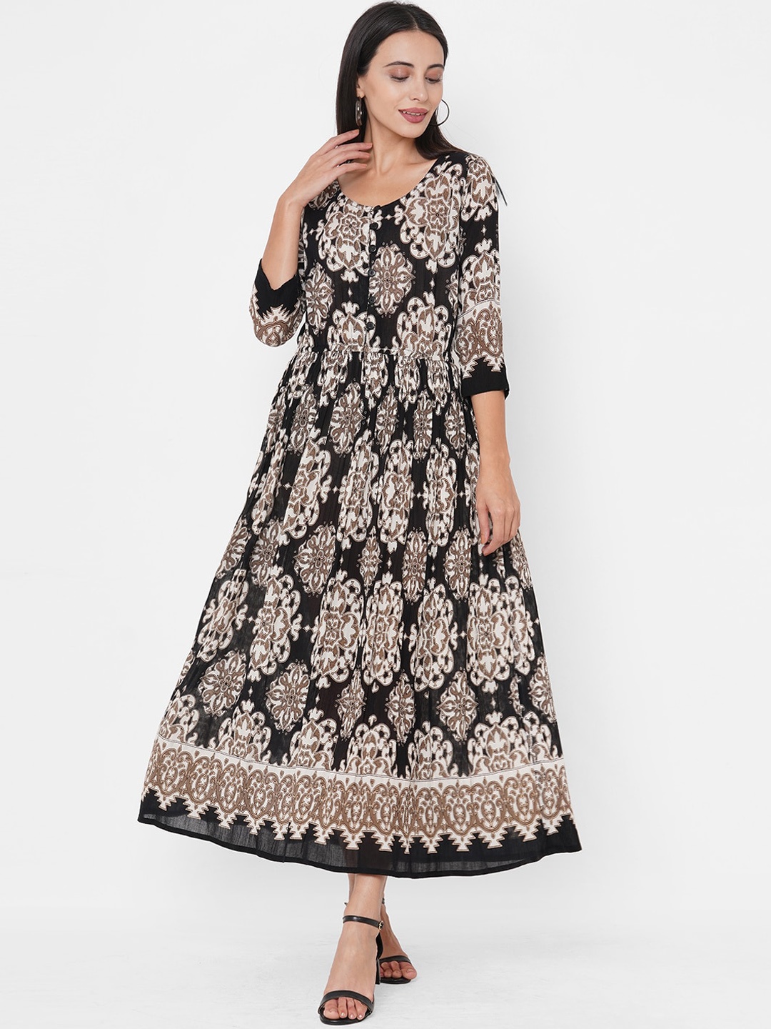 

FASHOR Black Floral Crepe Midi Dress