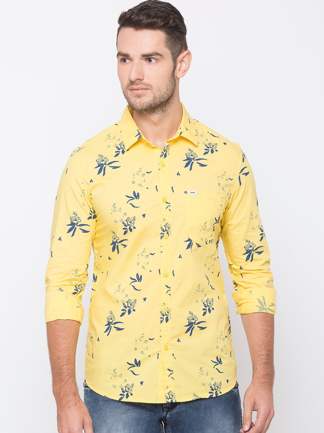 

SPYKAR Men Yellow Slim Fit Printed Casual Shirt
