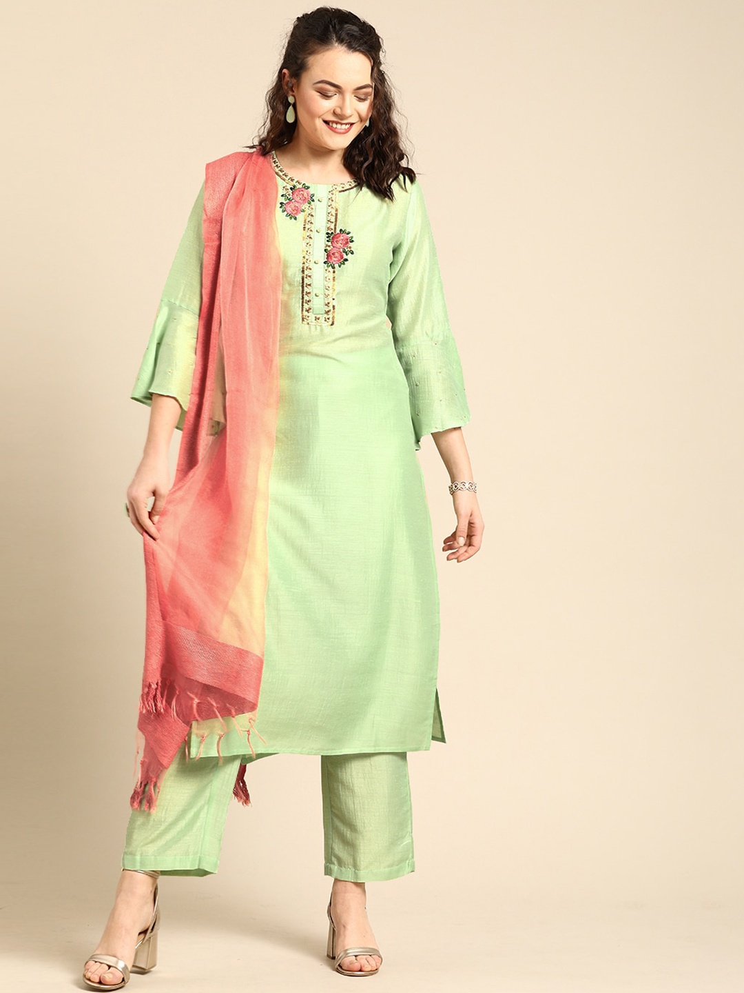 

Varanga Women Sea Green & Pink Straight Kurta & Trousers With Dupatta