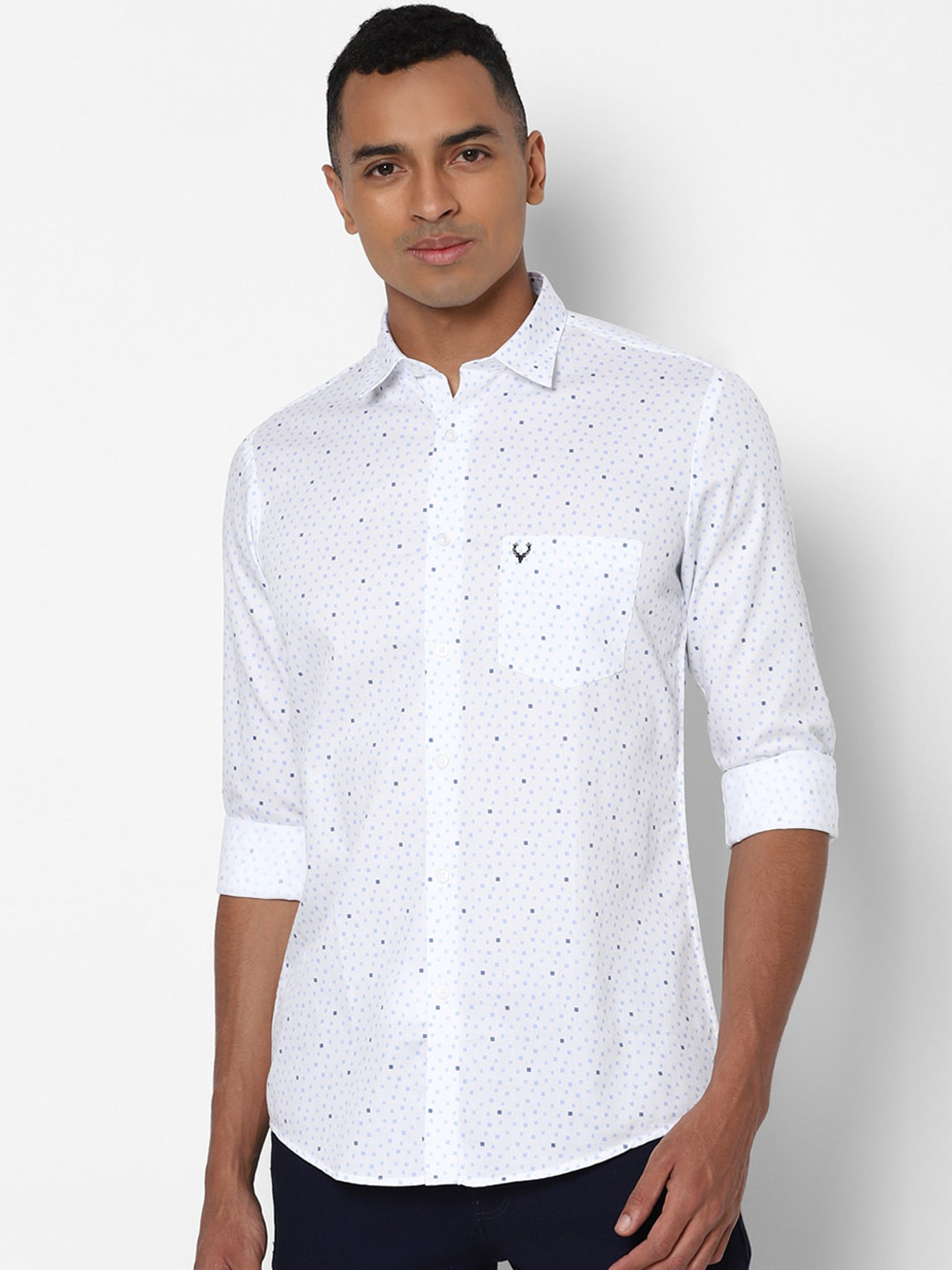 

Allen Solly Men White & Blue Slim Fit Printed Casual Shirt
