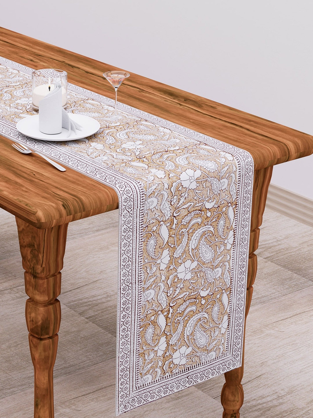 

Clasiko Brown & White Ethnic Motifs Print 300 TC Cotton Table Runner