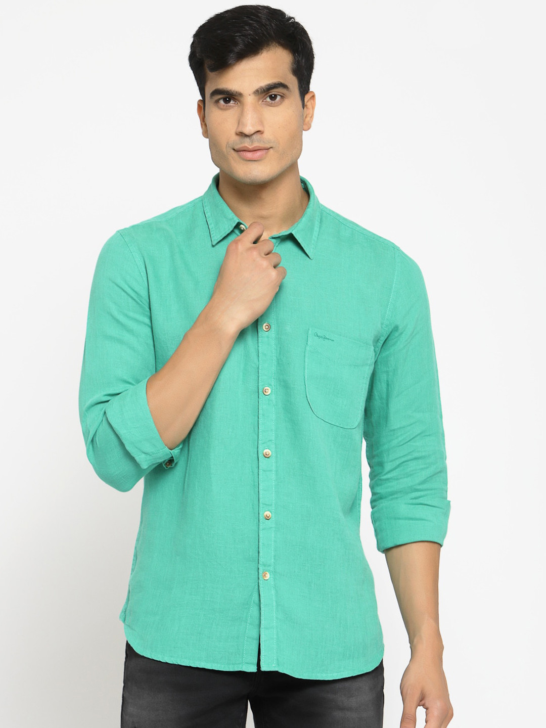

Pepe Jeans Men Green Regular Fit Solid Pure Linen Casual Shirt