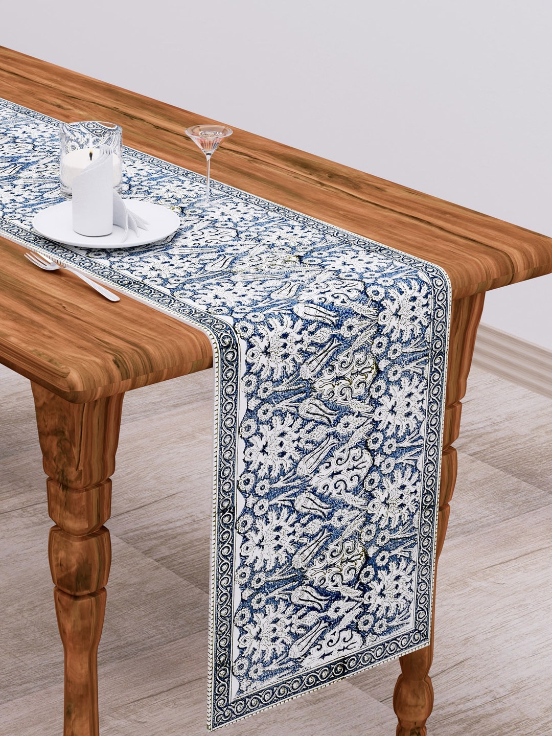 

Clasiko Blue & White Ethnic Motifs Print 300 TC Cotton Table Runner