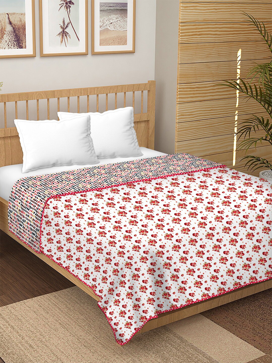

BELLA CASA White & Red Floral AC Room 180 GSM Reversible Double Bed Dohar