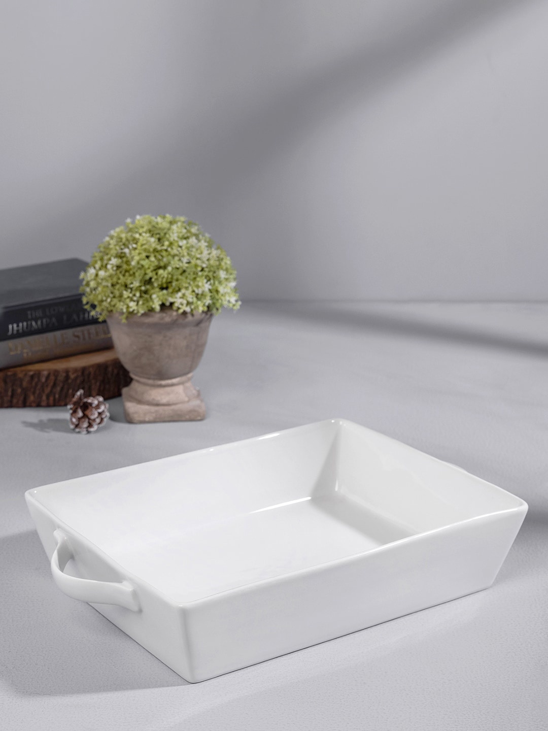 

Pure Home and Living White Porcelain Large Roasting Dish