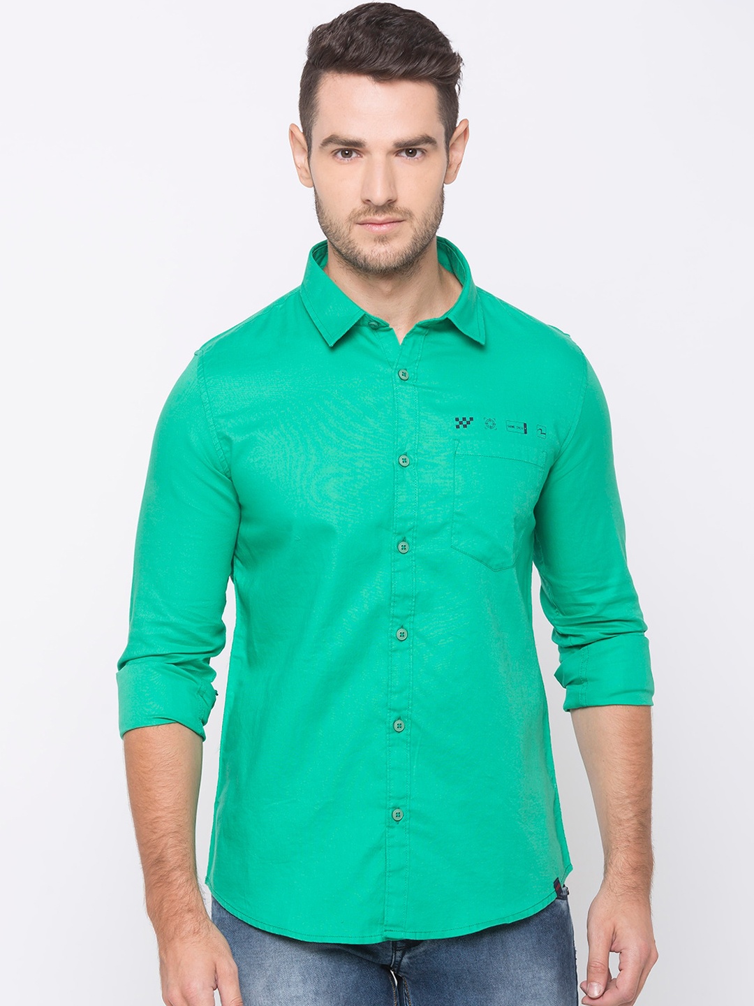 

SPYKAR Men Green Slim Fit Solid Casual Cotton Shirt