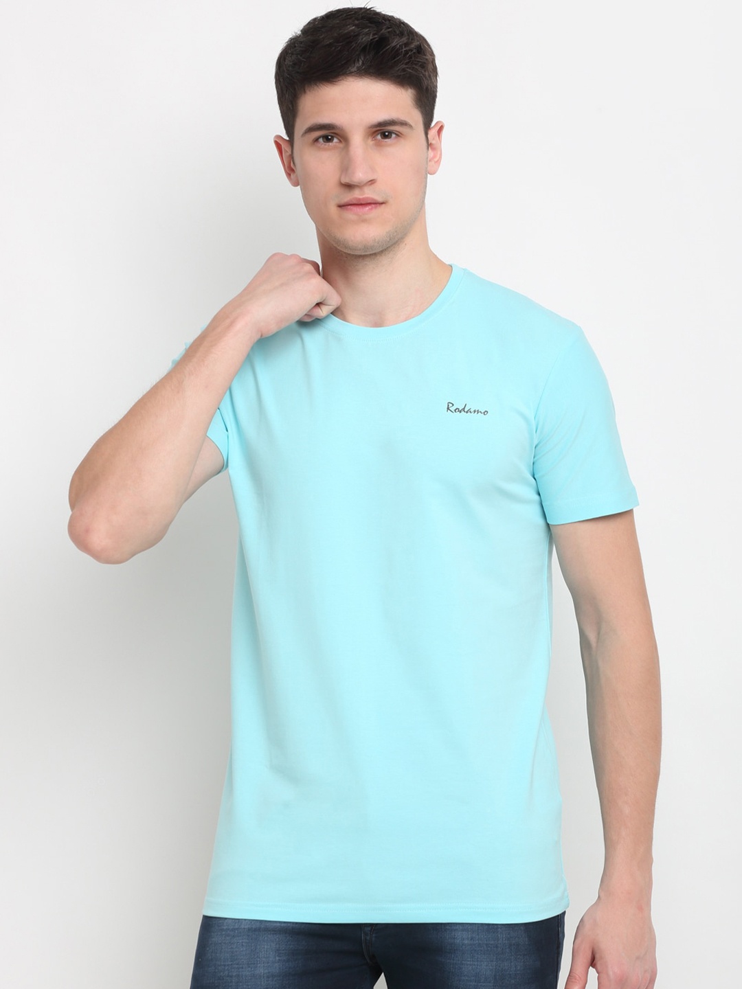 

Rodamo Men Blue Solid Round Neck T-shirt