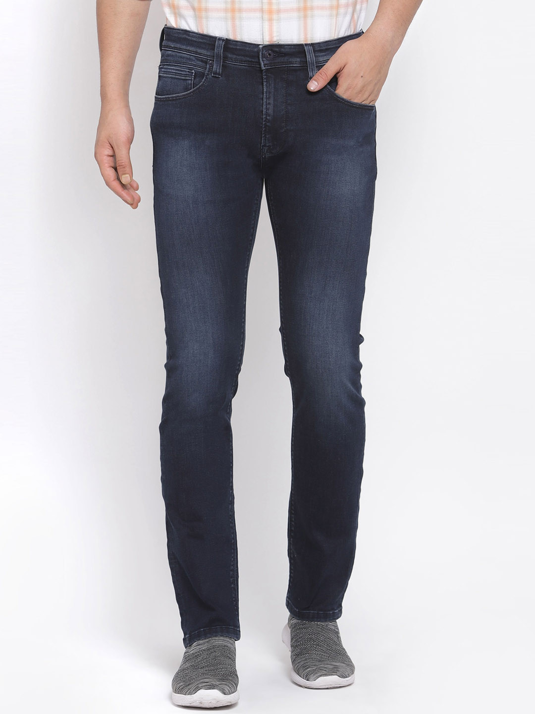 

Pepe Jeans Men Blue Slim Fit Light Fade Stretchable Jeans