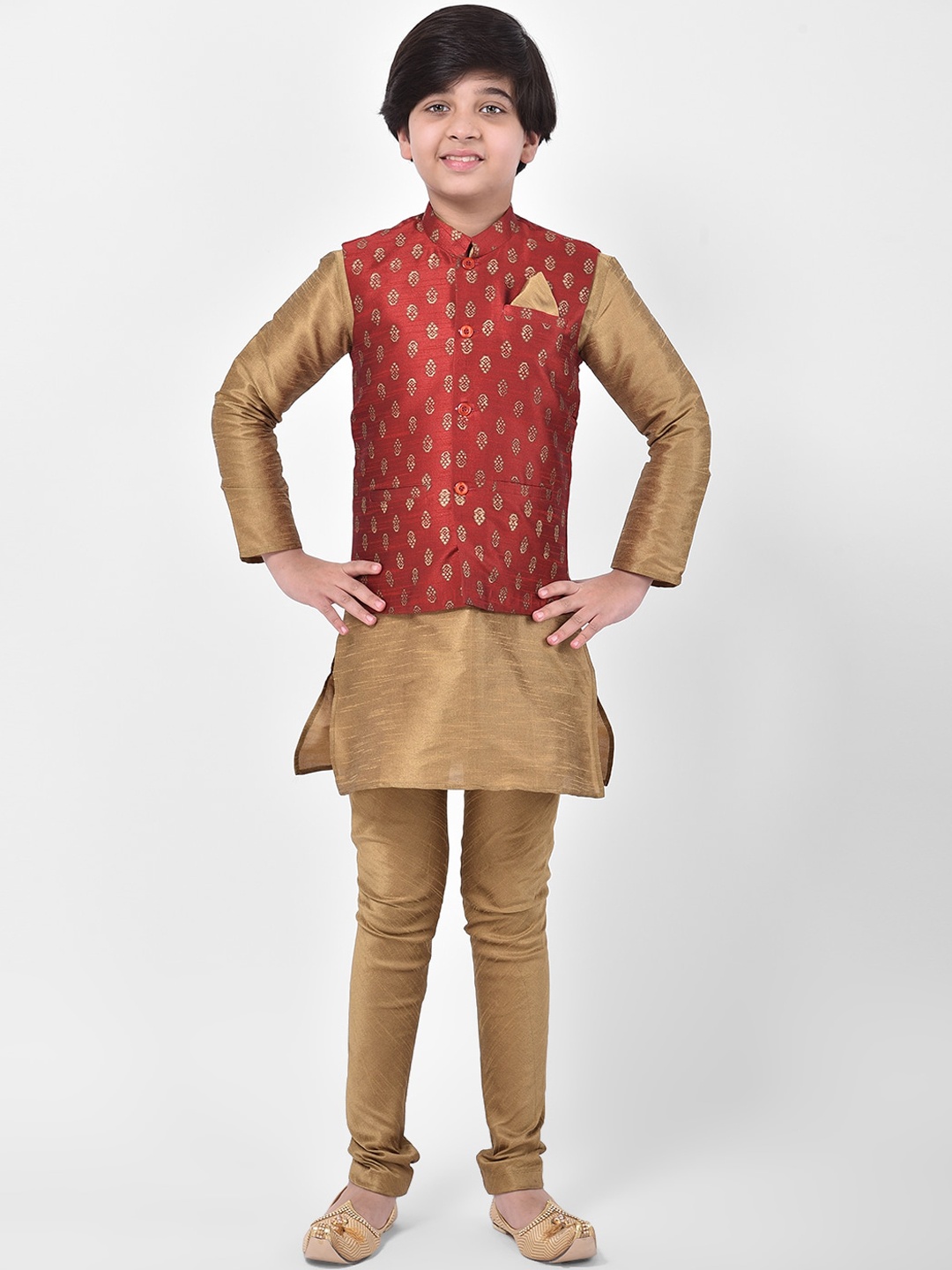 

DEYANN Boys Red & Gold-Toned Dupion Silk Kurta & Pyjamas With Nehru Jacket