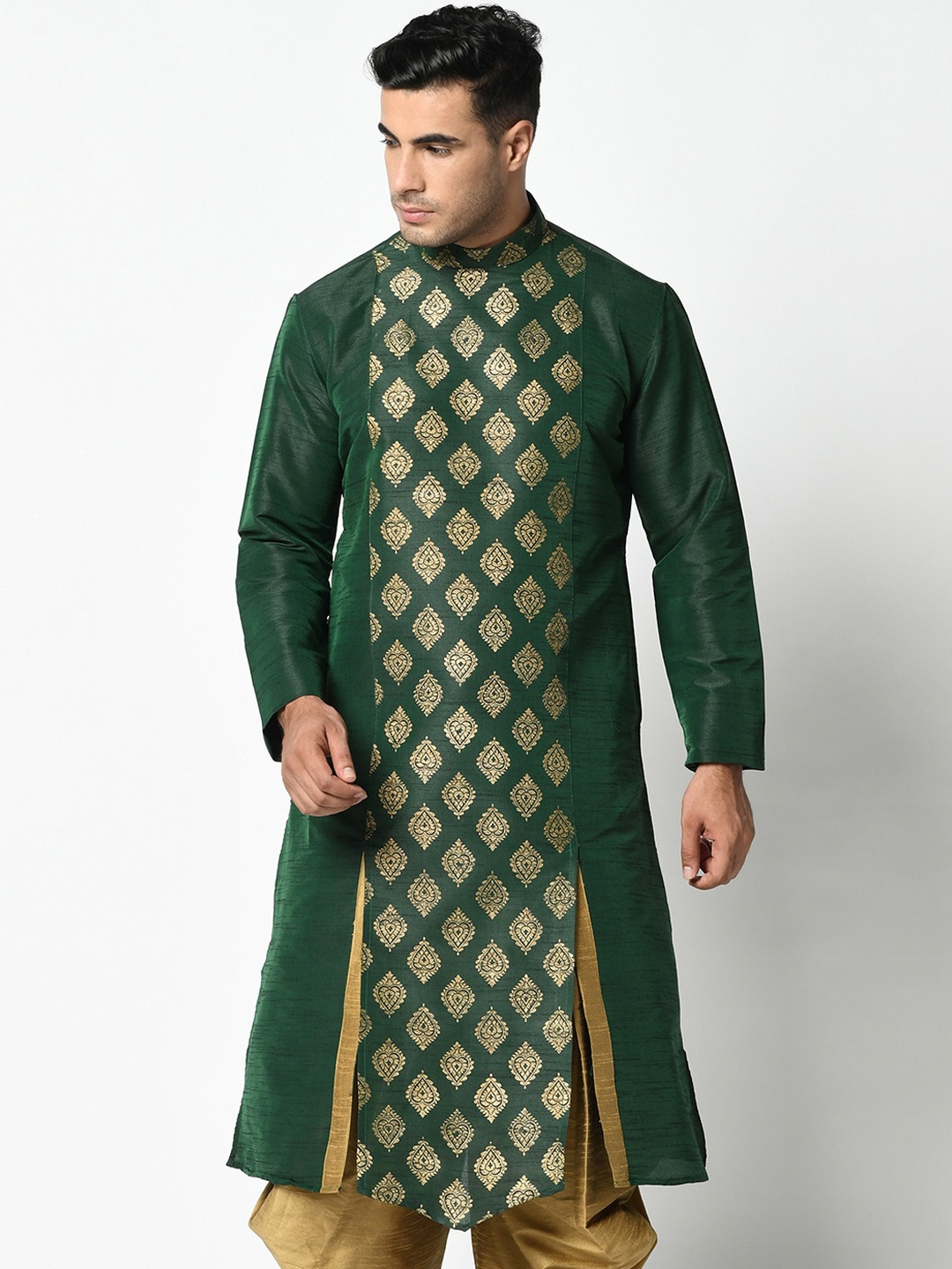 

DEYANN Men Green & Gold-Coloured Ethnic Motifs Printed Kurta