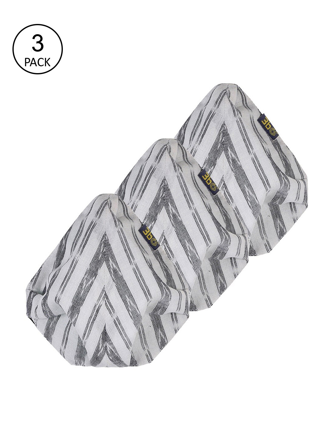 

3BO Pack Of 3 Grey & White Ikkat Printed 3-Ply Reusable Cotton Cloth Masks