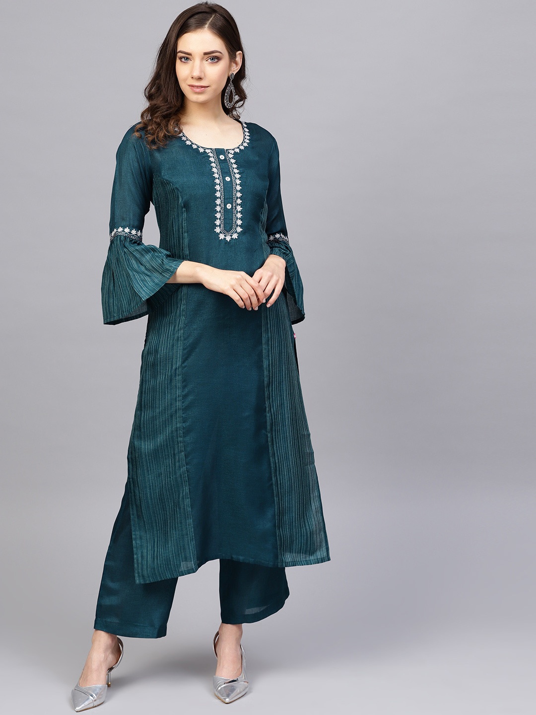 

Varanga Women Teal Embroidered Straight Kurta with Palazzos