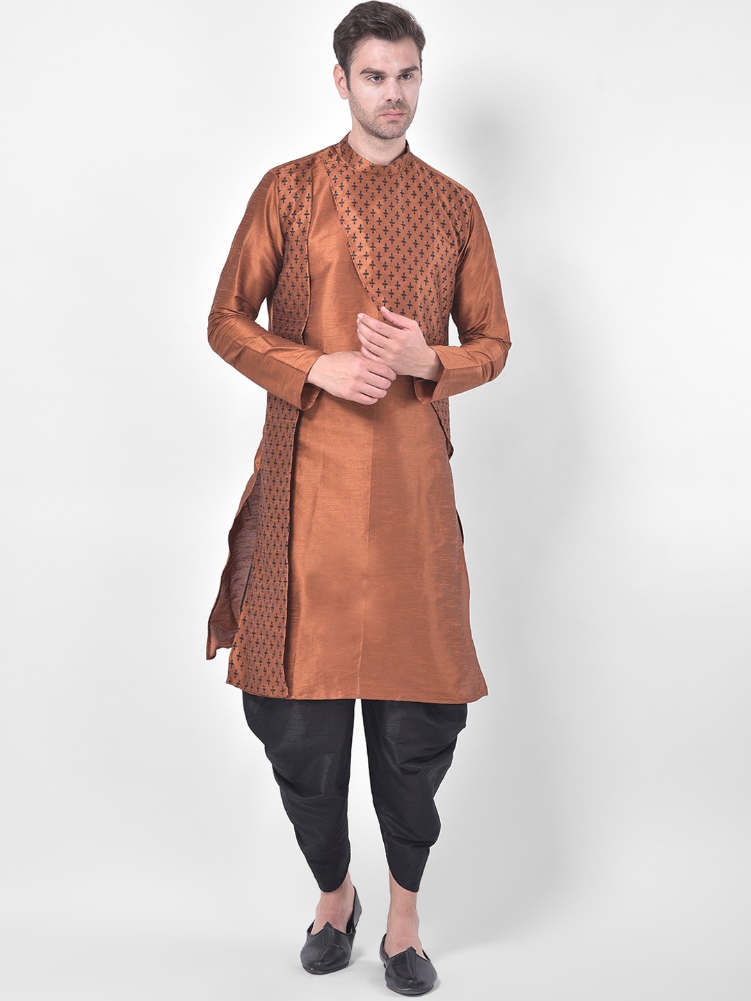 DEYANN Men Copper-Toned Ethnic Motifs Printed Regular Straight Dupion Silk Kurta Set