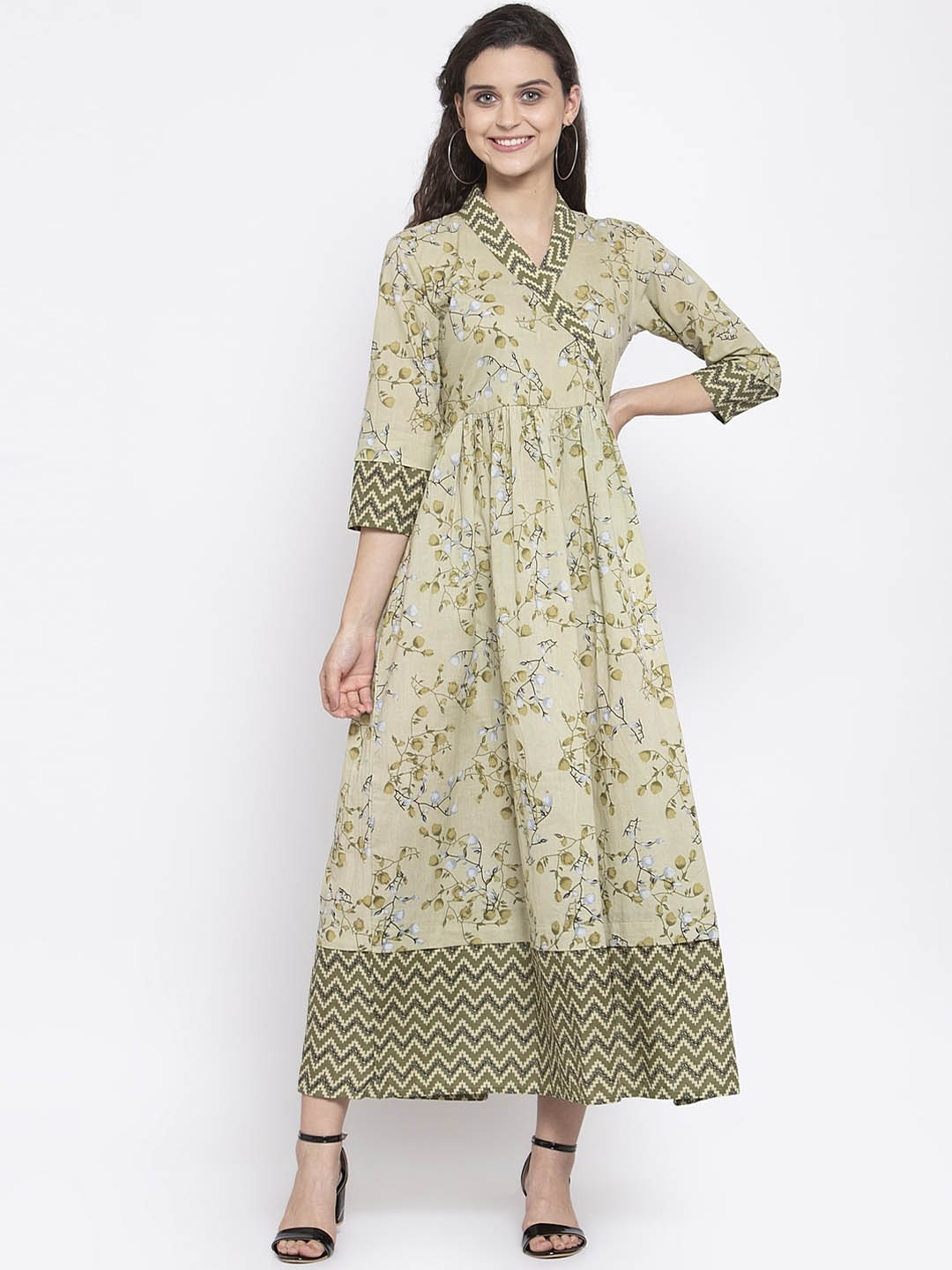 

Indibelle Women Green Floral Printed A-Line Maxi Dress