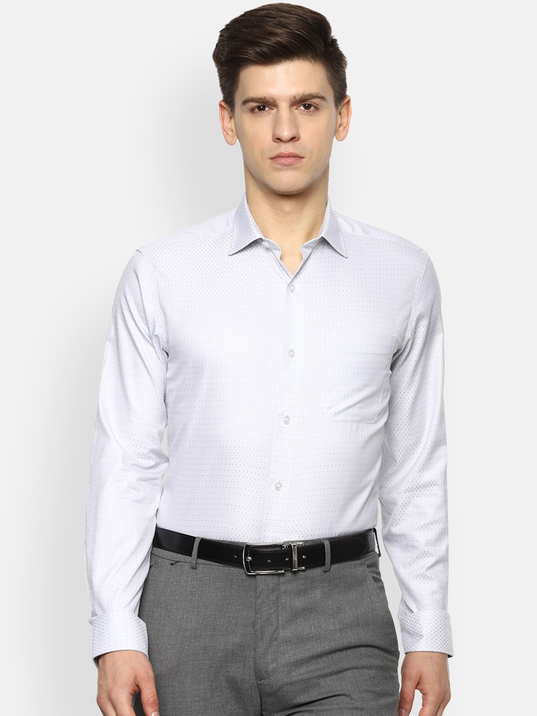 

Louis Philippe Gods & Kings Men White Pure Cotton Slim Fit Self Design Formal Shirt