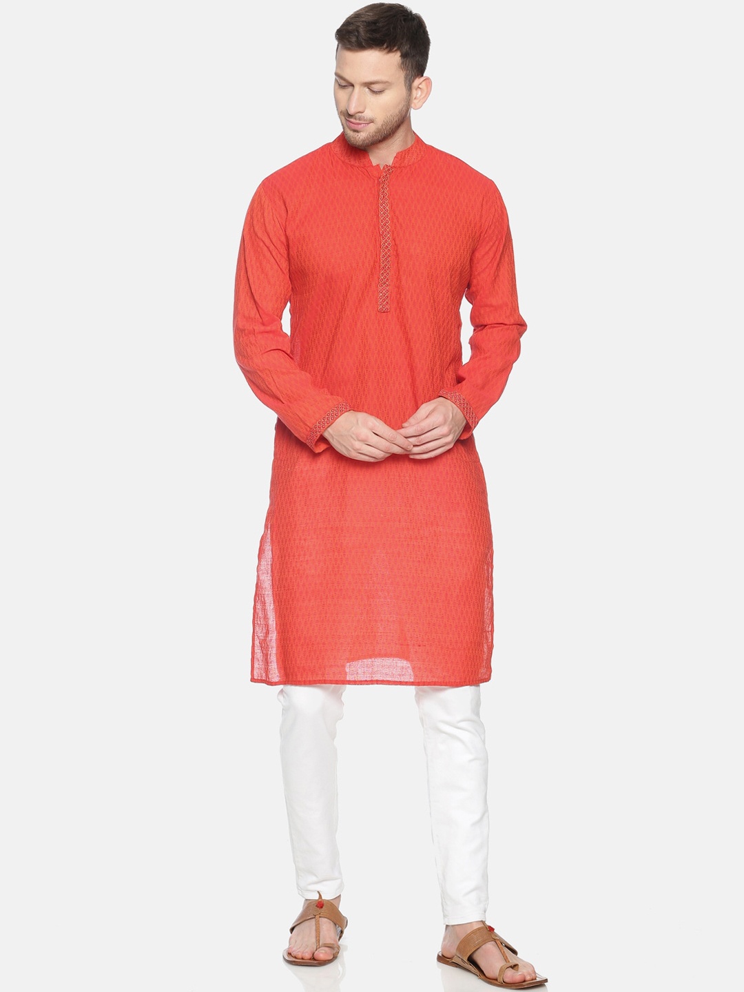 

PAROKSH Men Red Dobby Handloom Kurta