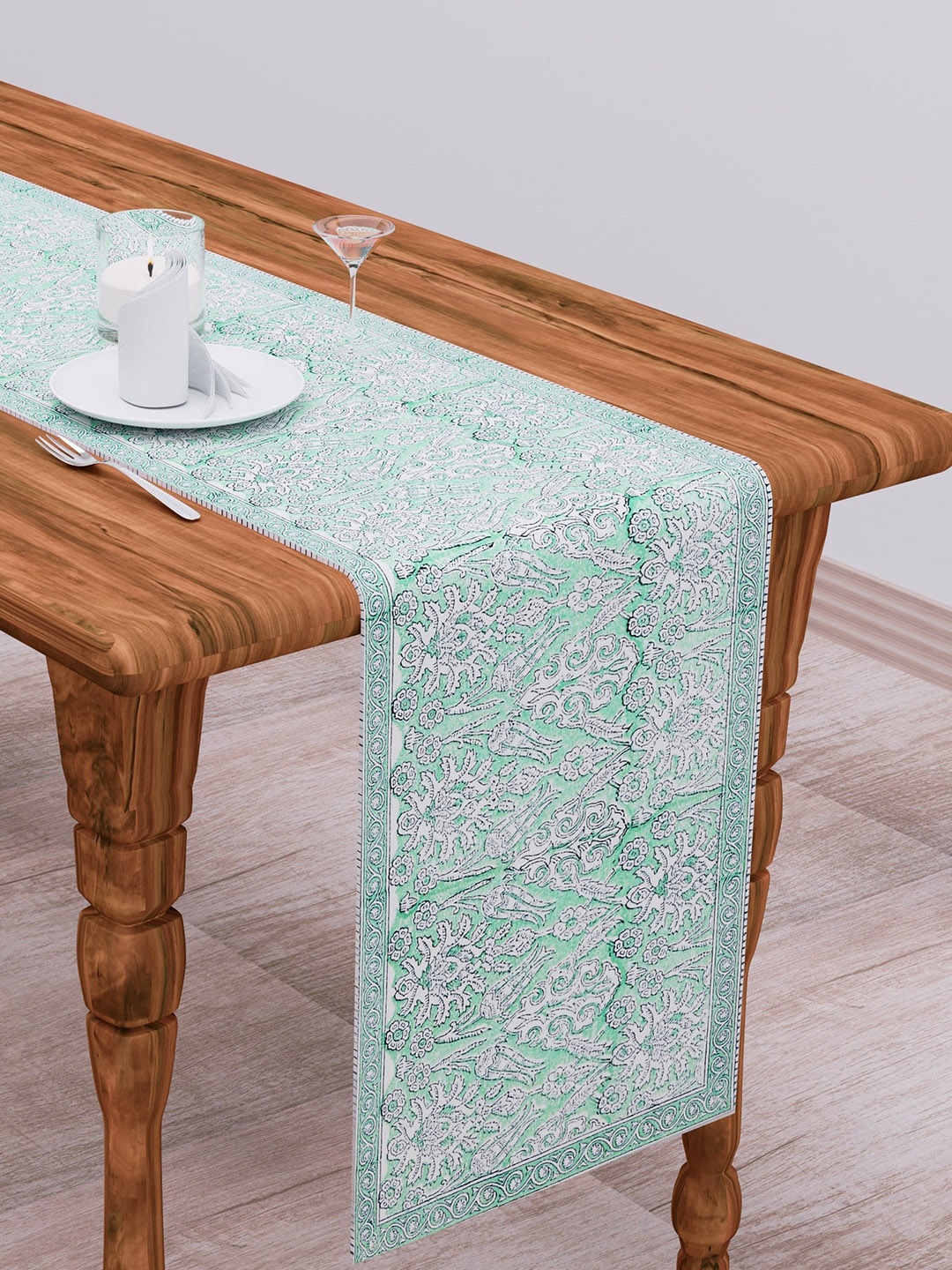 

Clasiko Sea Green & White Ethnic Motifs Print 300 TC Cotton Table Runner