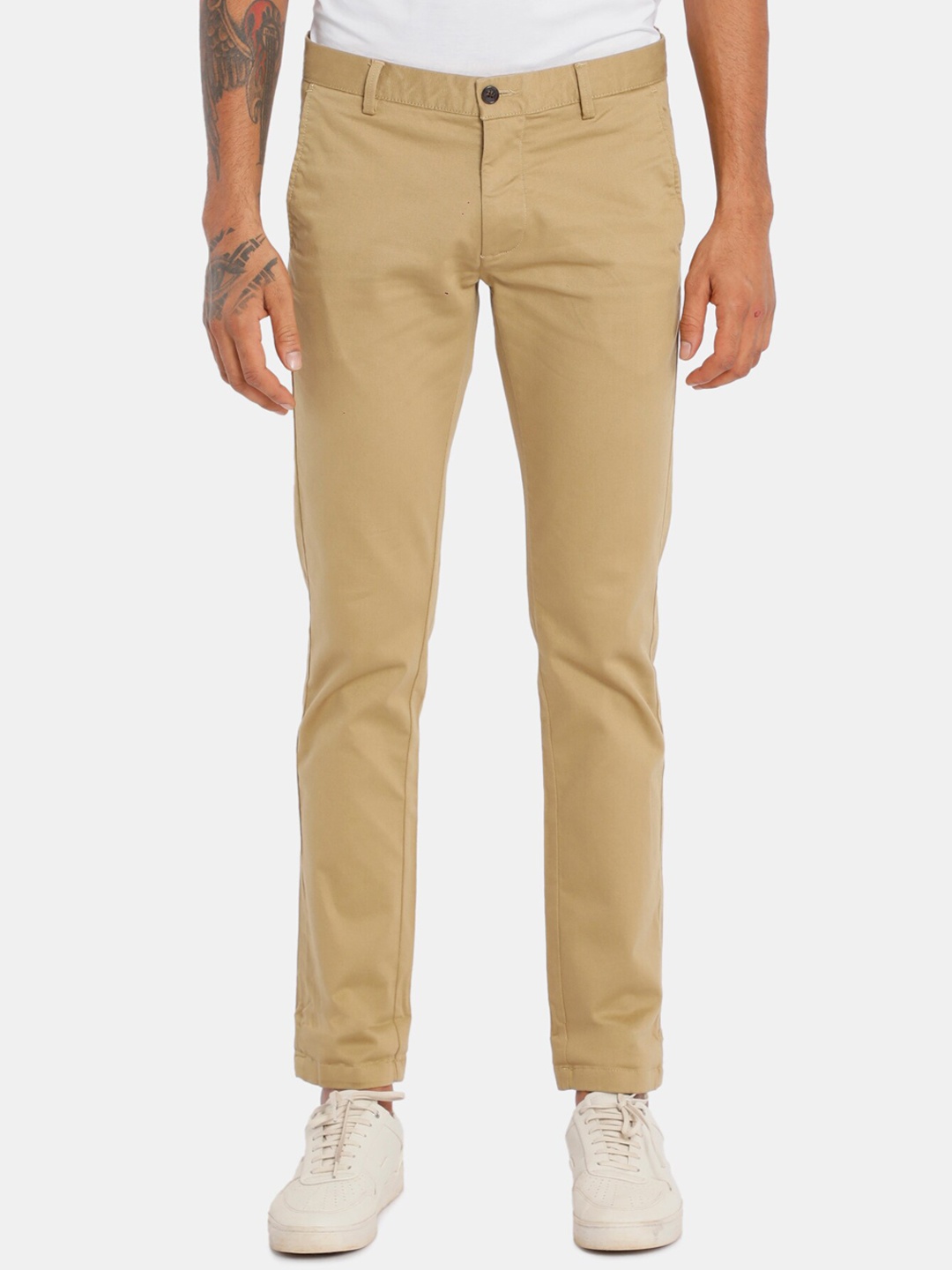 

Arrow Sport Men Brown Regular Fit Solid Chinos