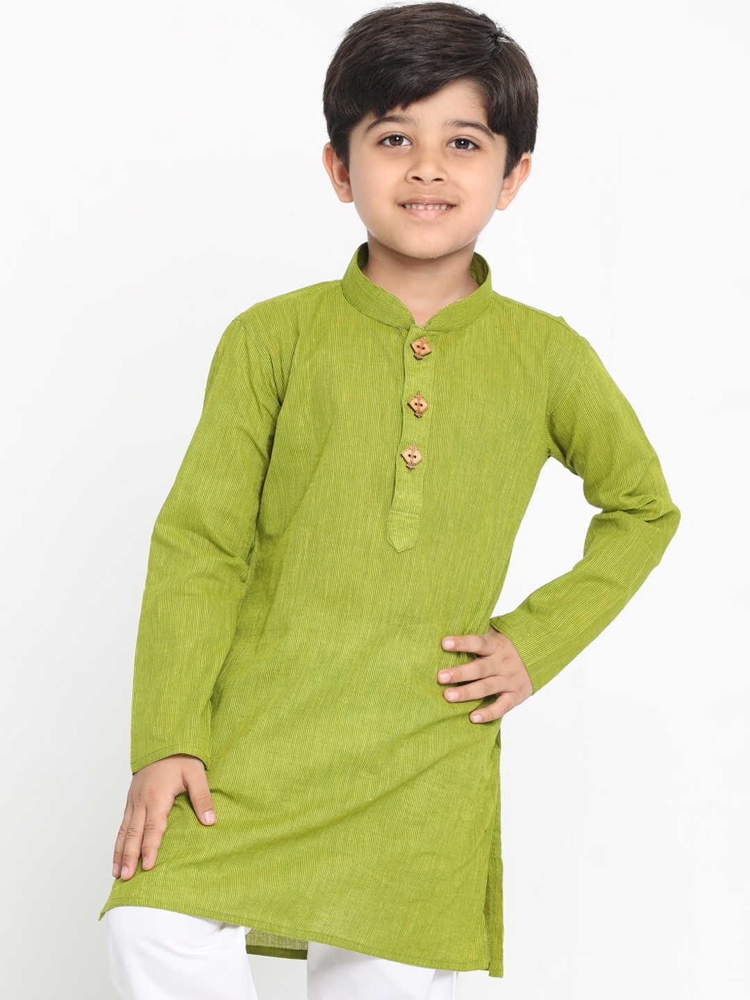 VASTRAMAY Boys Green Thread Work Kurta