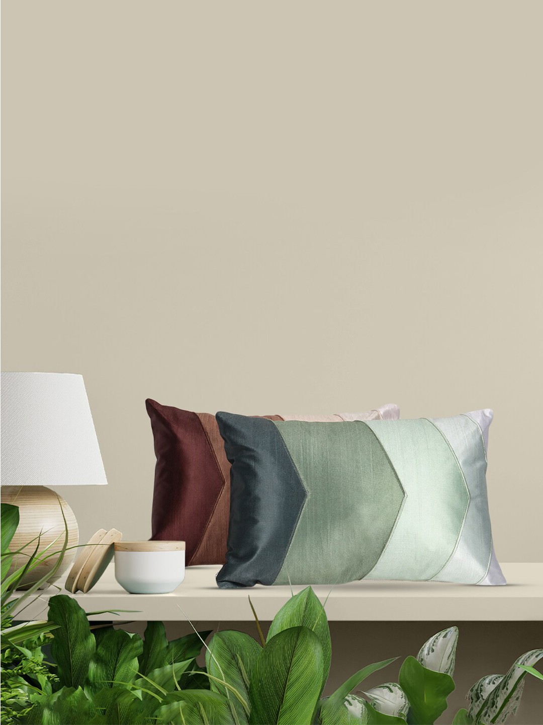 

Home Brown & Green Set of 2 Colourblocked Rectangle Cushion Covers