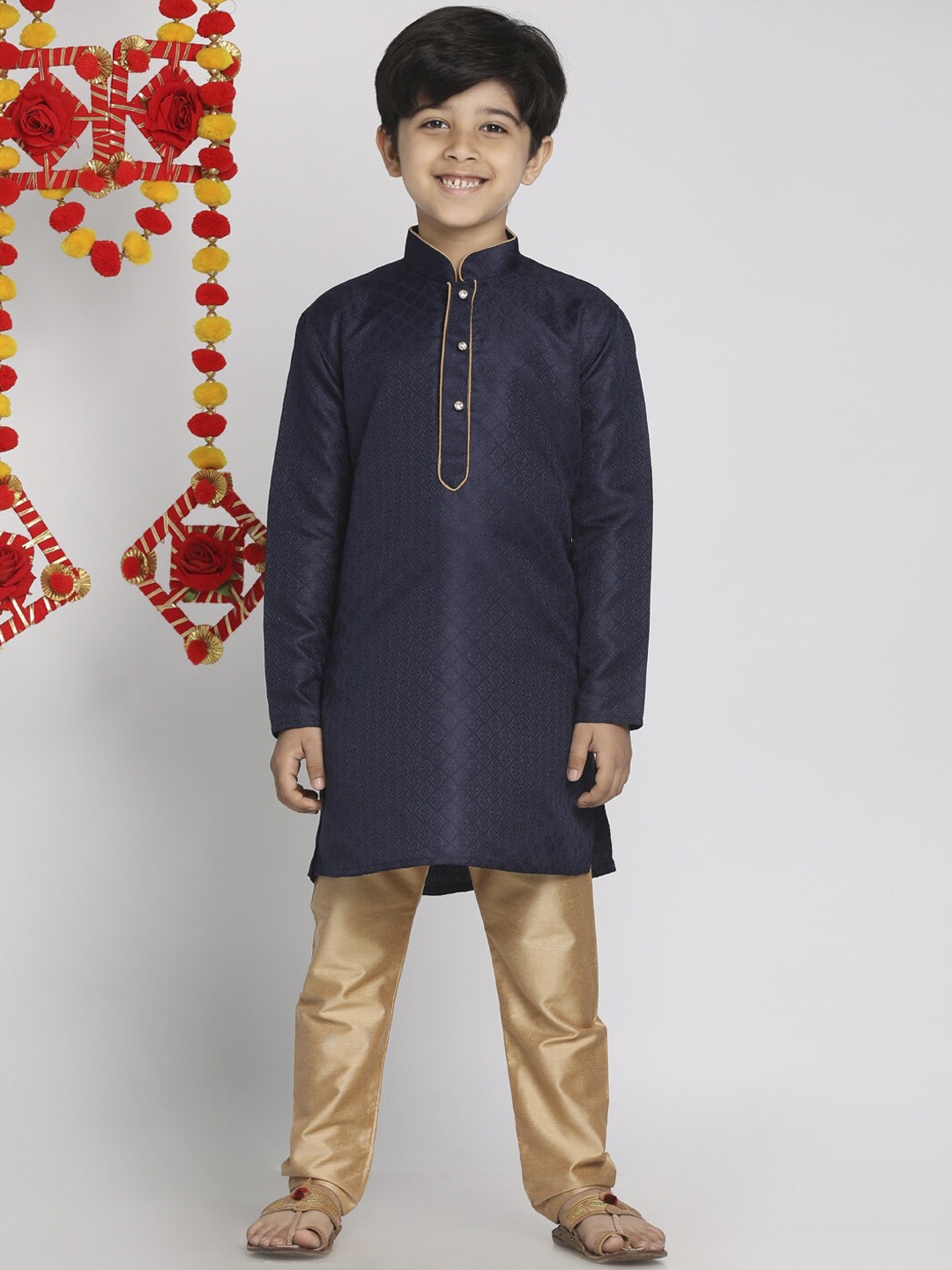 

VASTRAMAY Boys Blue & Gold-Toned Regular Straight Jacquard Kurta with Pyjamas