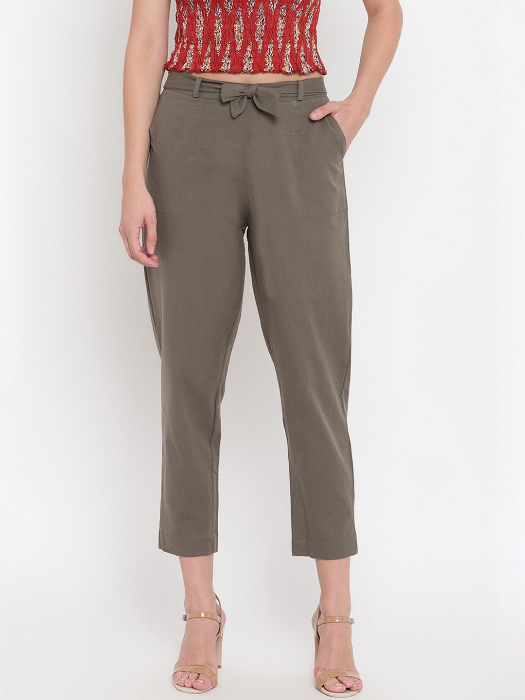 

Aawari Women Olive Green Regular Fit Solid Peg Trousers