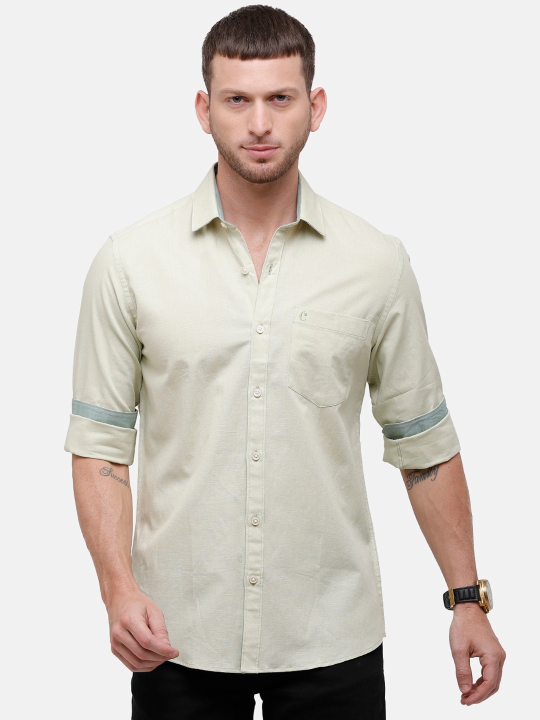 

CAVALLO by Linen Club Men Green Regular Fit Solid Casual Shirt