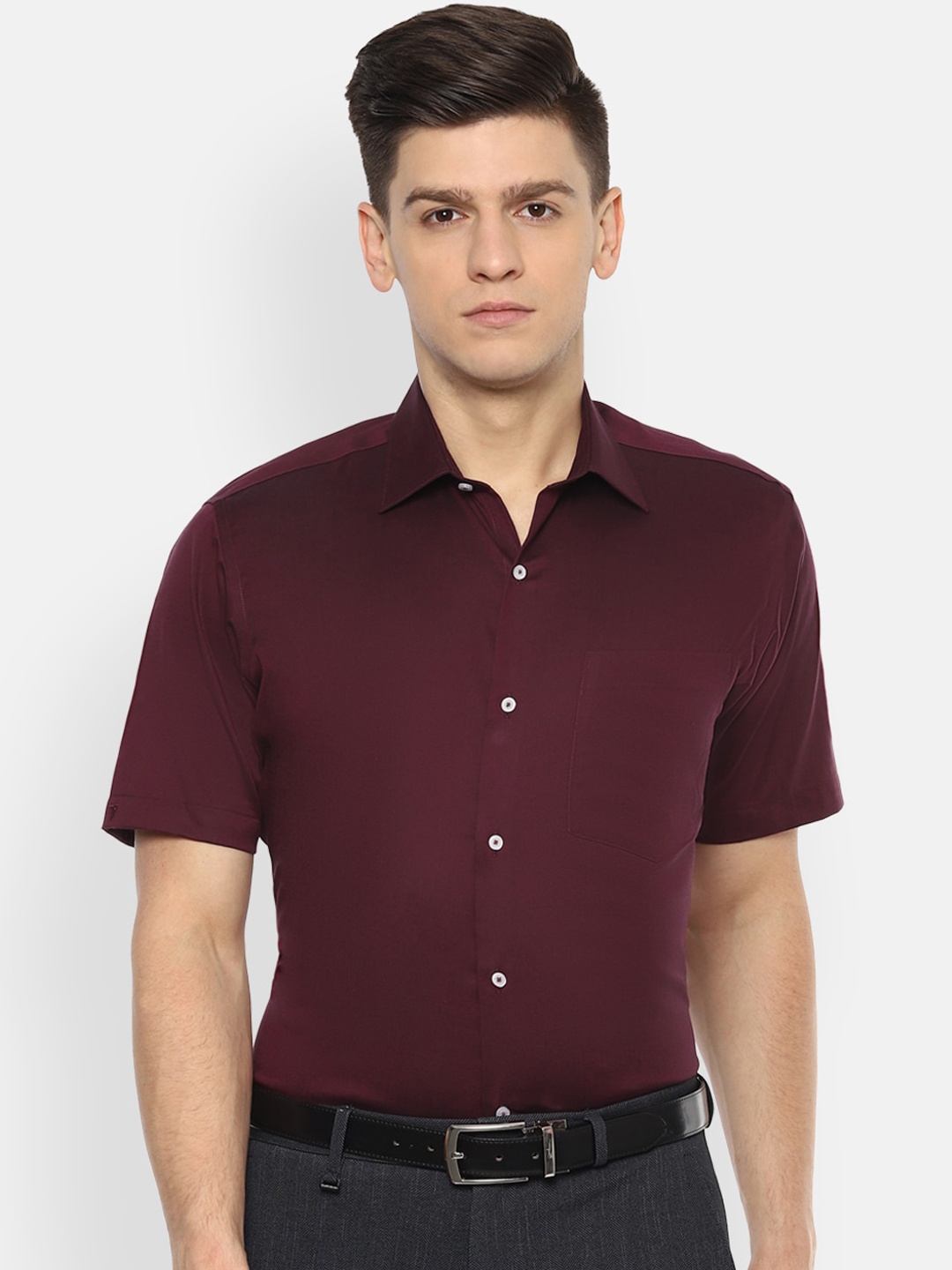 

Van Heusen Men Maroon Solid Pure Cotton Regular Fit Formal Shirt