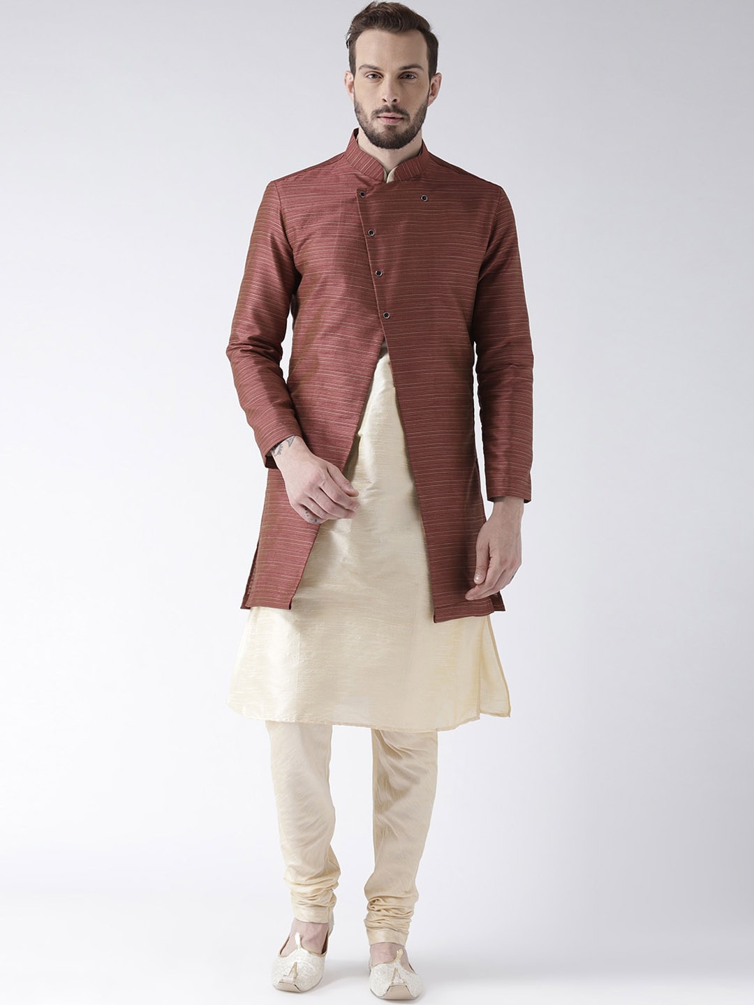 

DEYANN Men Maroon & Beige Striped Jacquard Silk & Dupion Silk Sherwani Set