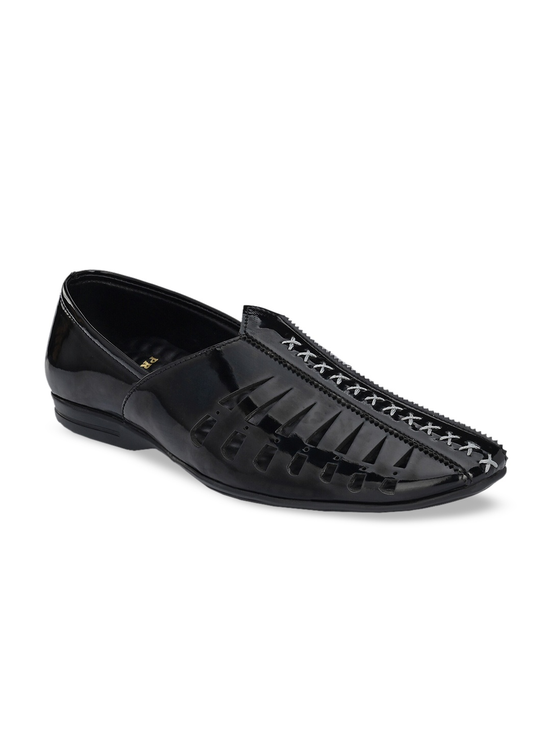 Prolific Men Black Solid Loafers
