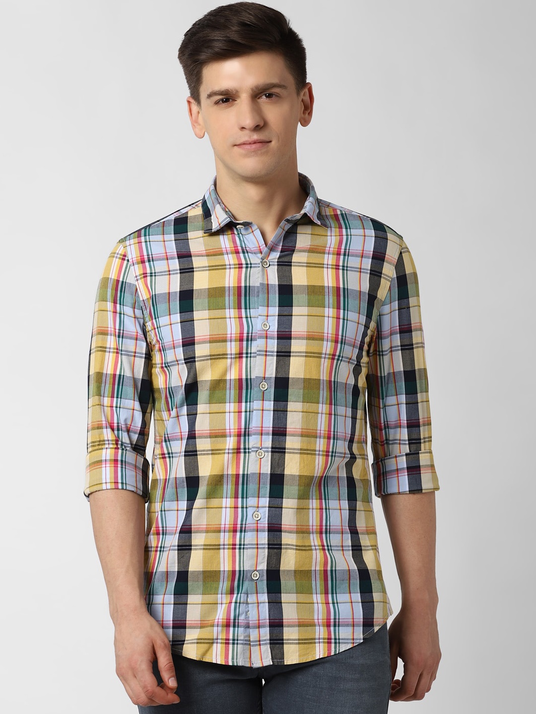 

Peter England Casuals Men Yellow Slim Fit Checked Pure Cotton Casual Shirt