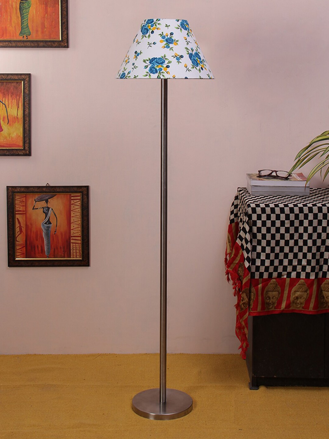 

Devansh White & Blue Printed Traditional Club Lamp with Shade