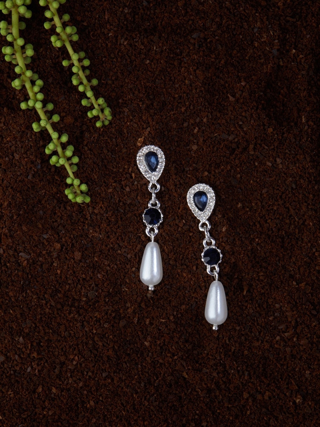 

Accessorize Navy Blue Contemporary Drop Earrings