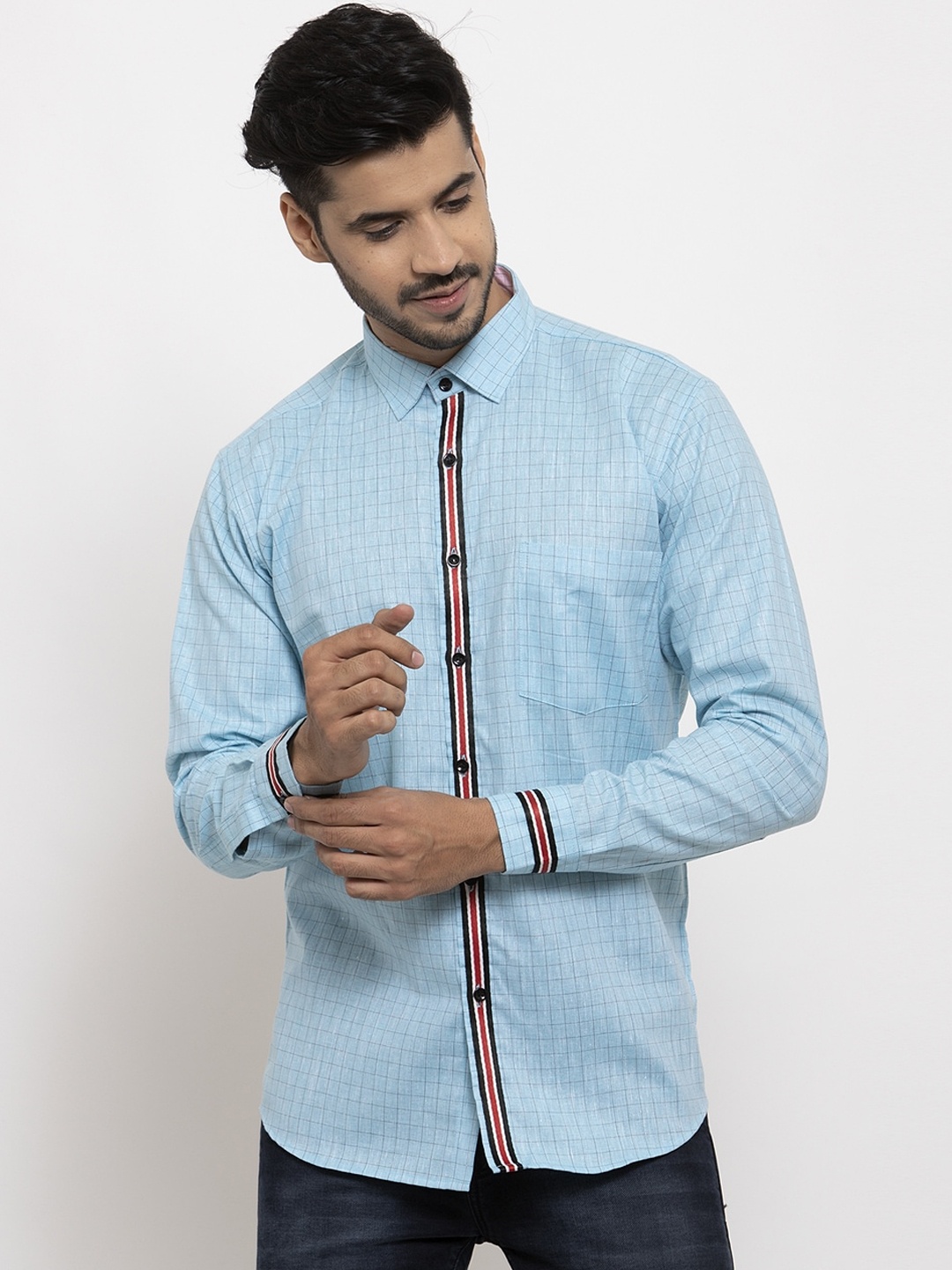

KLOTTHE Men Blue Regular Fit Checked Casual Shirt