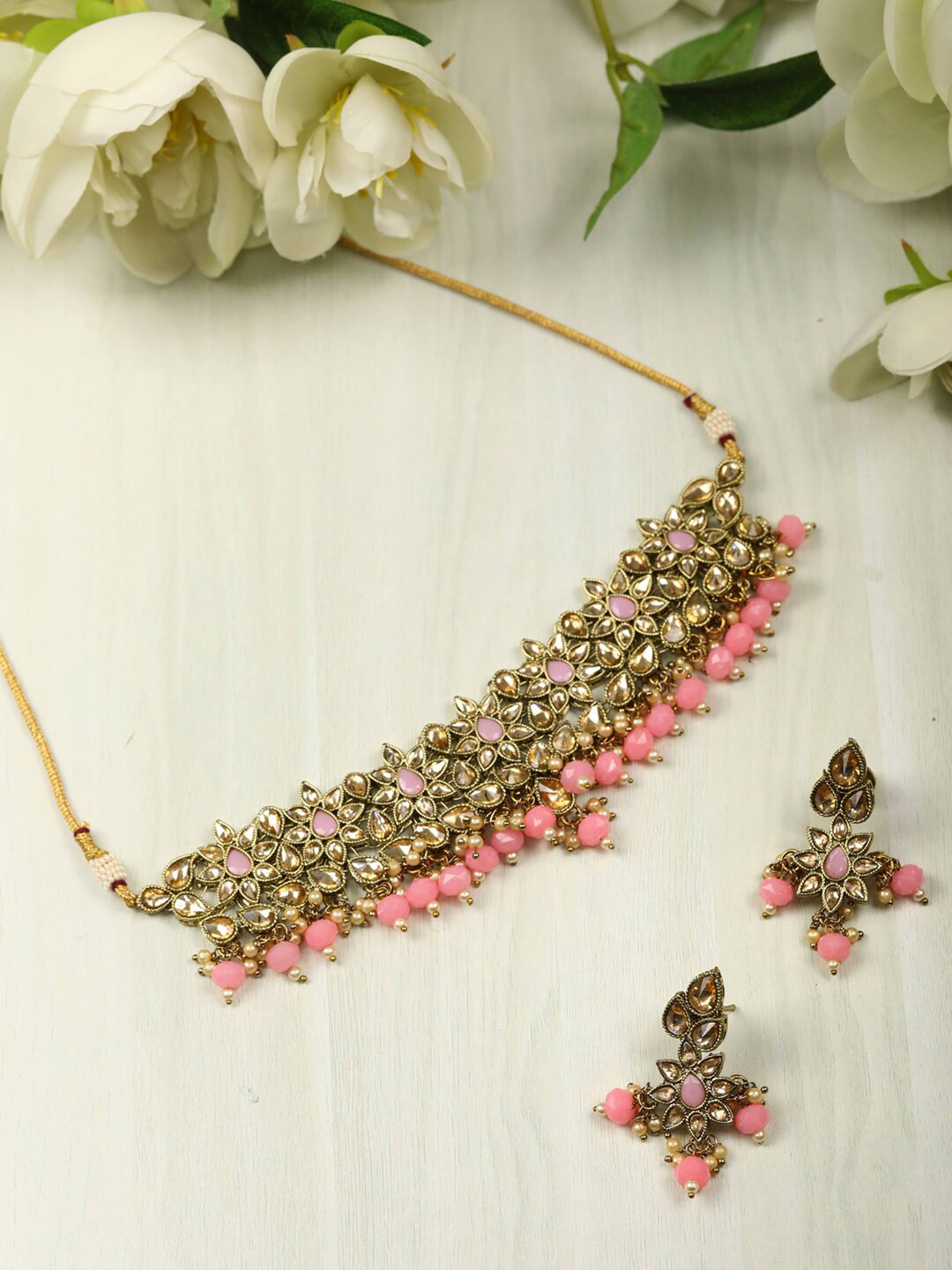 

Priyaasi Pink Gold-Plated Kundan-Studded & Beaded Handcrafted Jewellery Set