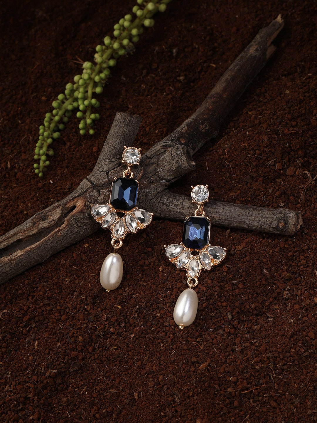 

Accessorize London Navy Blue Ethnic Diamante Contemporary Short Drop Earrings