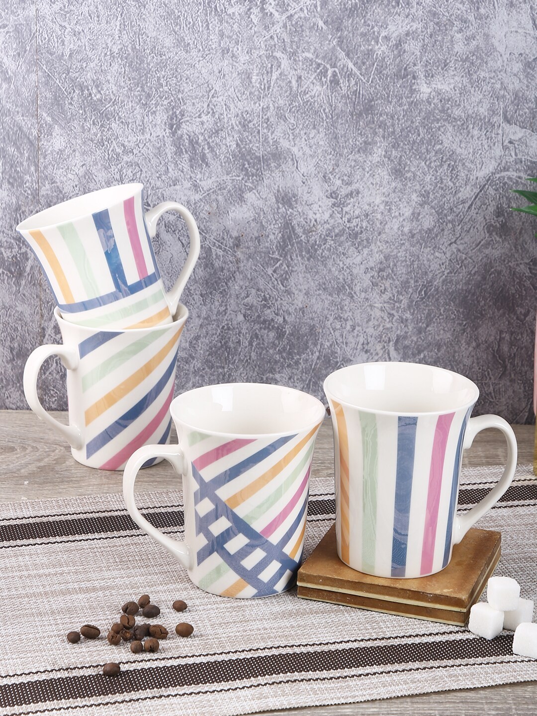 

House Of Accessories Set Of 4 Multicoloured Printed Mugs, Multi